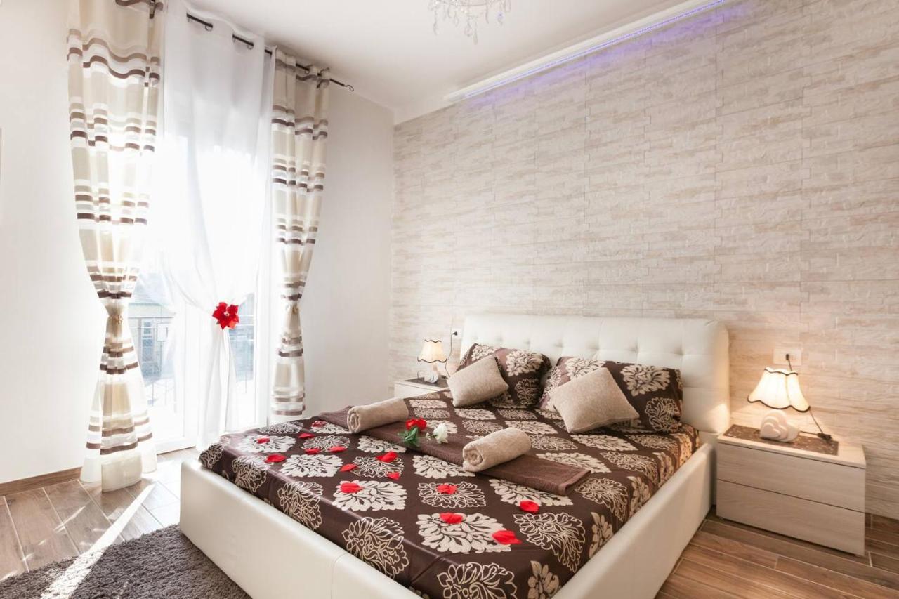 Appartement Residenza Larissa Luxury 1 à Vérone Extérieur photo